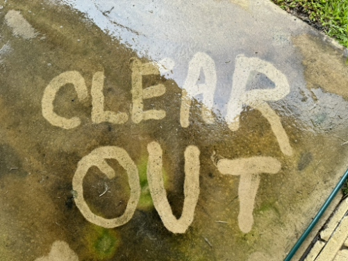pressure cleaning with clear out vacating services